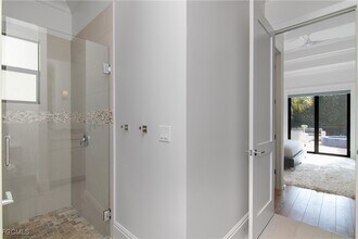 2883 Coco Lakes Dr in Naples, FL - Foto de edificio - Building Photo