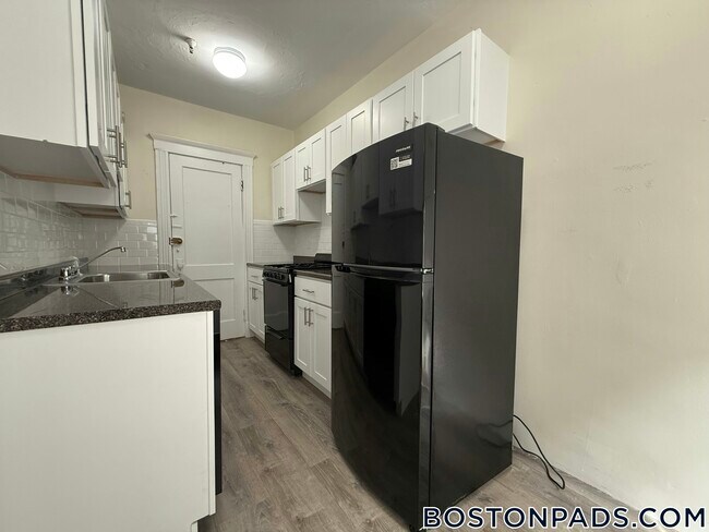 231-235 Park Dr