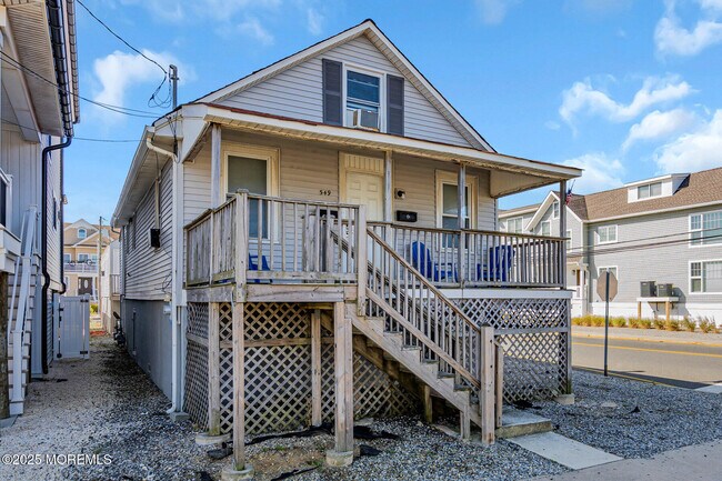 549 Brielle Rd in Manasquan, NJ - Building Photo - Building Photo