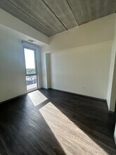 1877 N Milwaukee Ave, Unit 609 in Chicago, IL - Building Photo - Building Photo