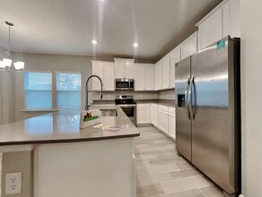 4914 Donnybrook Ave in Jacksonville, FL - Building Photo - Building Photo
