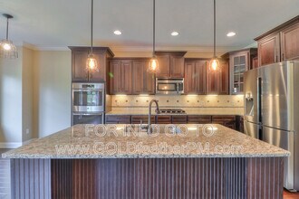 5316 Highland Pl Way in Nashville, TN - Building Photo - Building Photo