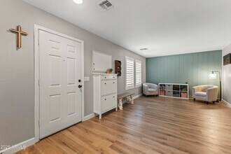 18390 W Hayden Dr in Surprise, AZ - Building Photo - Building Photo