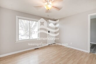 27312 Ridgewood St in Roseville, MI - Building Photo - Building Photo