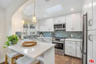 1039 26th St in Santa Monica, CA - Building Photo - Building Photo