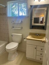 305 W 1st St in Cloverdale, CA - Building Photo - Building Photo