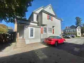 111 N Indiana Ave-Unit -1 in Watertown, NY - Building Photo - Building Photo
