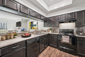 Sycamore Ridge in Dublin, OH - Foto de edificio - Building Photo