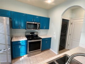 257 Cape Harbour Loop in Bradenton, FL - Building Photo - Building Photo