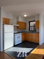 130 St Pauls Pl in Brooklyn, NY - Building Photo
