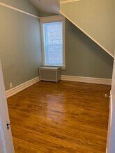 1263 W Thorndale Ave, Unit 1 Floor in Chicago, IL - Foto de edificio - Building Photo