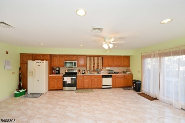 property at 121 Frederick Ave