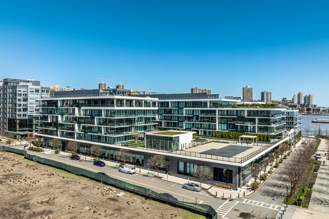 RiverParc 1200 Avenue in Weehawken, NJ - Building Photo - Building Photo