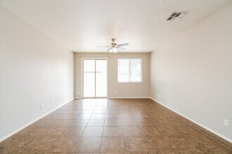 27741 N Amira Way in Queen Creek, AZ - Building Photo - Building Photo