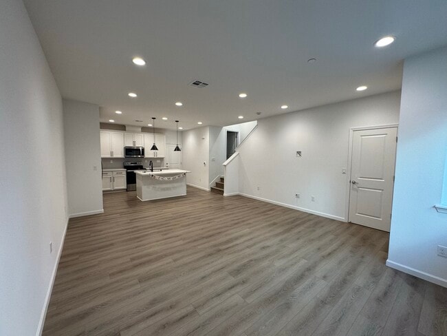 6333 Dandelion St in Dublin, CA - Building Photo - Building Photo