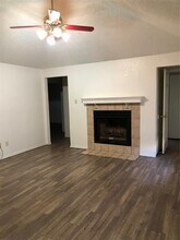 901 Park Pl Blvd in Midlothian, TX - Building Photo - Building Photo