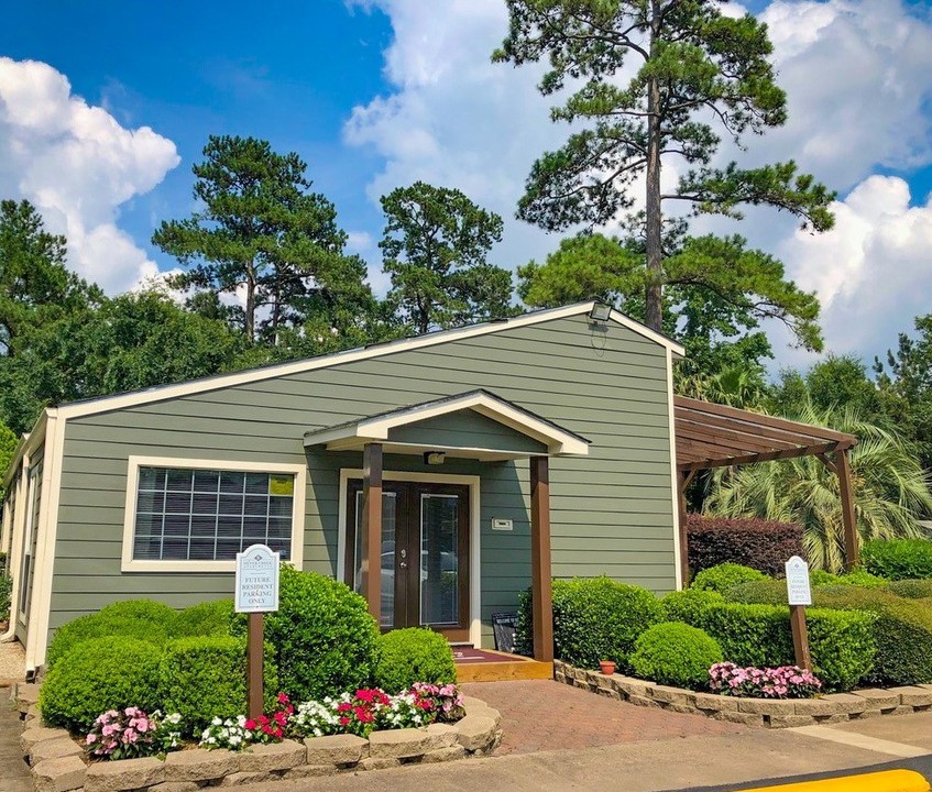 Silvercreek Apartments in Lufkin, TX - Building Photo