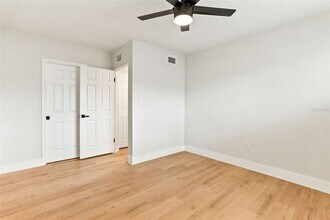 300 S Nimbus Ave in Clearwater, FL - Building Photo - Building Photo