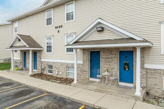 Hightree Townhomes in Allendale, MI - Building Photo - Building Photo