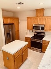 701 Crawdad Ct in Fairfield, CA - Building Photo - Building Photo