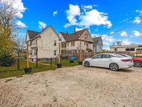 2438 N 1st St in Milwaukee, WI - Building Photo - Building Photo