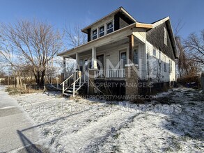 13940 McDougall in Detroit, MI - Building Photo - Building Photo