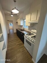 3814 Hueco Ave in El Paso, TX - Building Photo - Building Photo