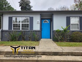 700 Park Dr in Benton, AR - Building Photo