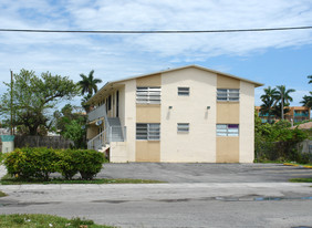 1655 NW 18th St Apartments