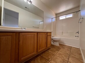 113 Double Eagle Dr in Fernley, NV - Building Photo - Building Photo