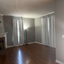 141 Alumni Ave in Hopkinsville, KY - Building Photo - Building Photo