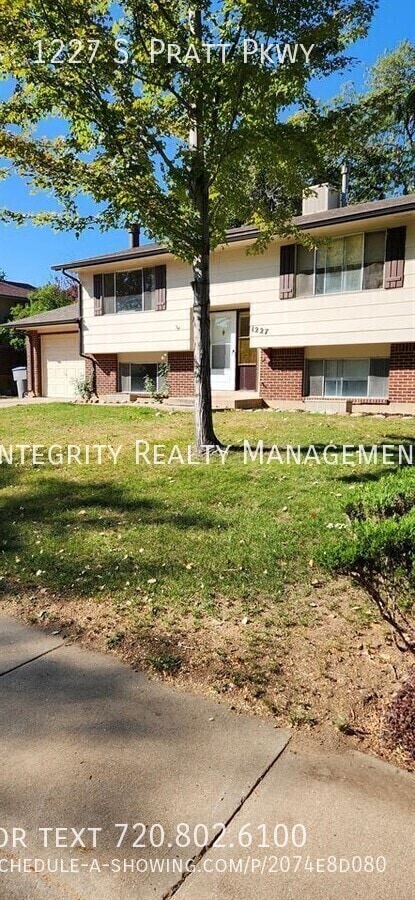 property at 1227 S Pratt Pkwy