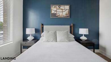 1090 Haysboro Ave, Unit 205 in Nashville, TN - Building Photo - Building Photo