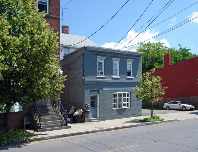 78 Hill St in Troy, NY - Foto de edificio - Building Photo