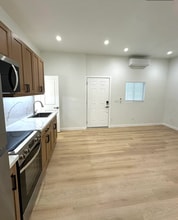 3879 Ecochee Ave in San Diego, CA - Foto de edificio - Building Photo