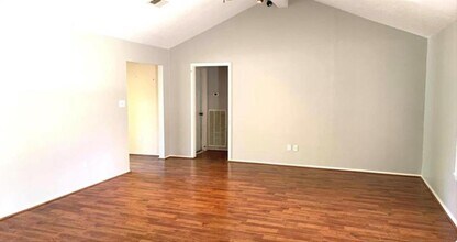 22527 Rockgate Dr in Spring, TX - Building Photo - Building Photo