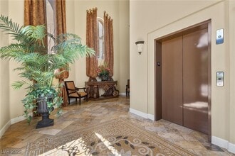 30 Via Mantova in Henderson, NV - Building Photo - Building Photo