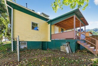 115 Martin St in Clarksburg, WV - Foto de edificio - Building Photo