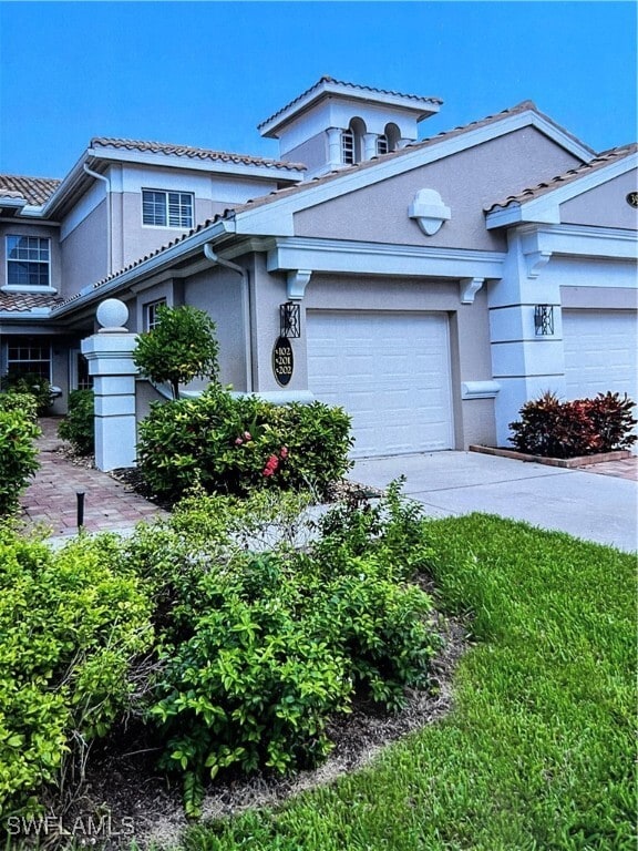 property at 3975 Deer Crossing Ct