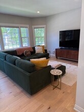 2622 S Delaware Ave in Milwaukee, WI - Building Photo - Building Photo