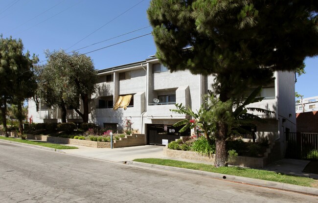 Hyde Park Manor in Inglewood, CA - Foto de edificio - Building Photo