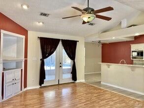 3146 Live Oak St in Gulf Breeze, FL - Building Photo - Building Photo