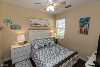 10547 Carolina Willow Dr in Ft. Myers, FL - Building Photo - Building Photo