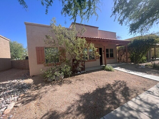 10476 E George Tolman Ln in Tucson, AZ - Building Photo - Building Photo