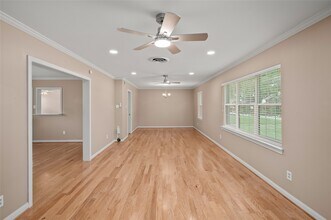 3725 Murworth Dr in Houston, TX - Building Photo - Building Photo