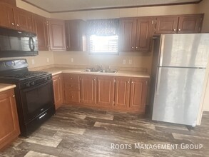 803 Candy Ln in Marion, IL - Building Photo - Building Photo