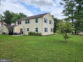 13171 Morning Spring Ln in Fairfax, VA - Building Photo - Building Photo