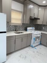 9046 180th St, Unit 2 in Jamaica, NY - Building Photo