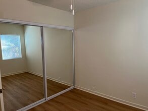 322 Cornell Dr, Unit FrontUnit in Burbank, CA - Building Photo - Building Photo