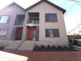 35 N Blacksmith Ln in Dublin, OH - Building Photo